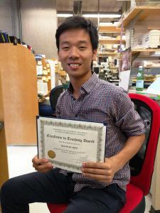 Xiangyu wins the best TA award at the grad student retreat!
